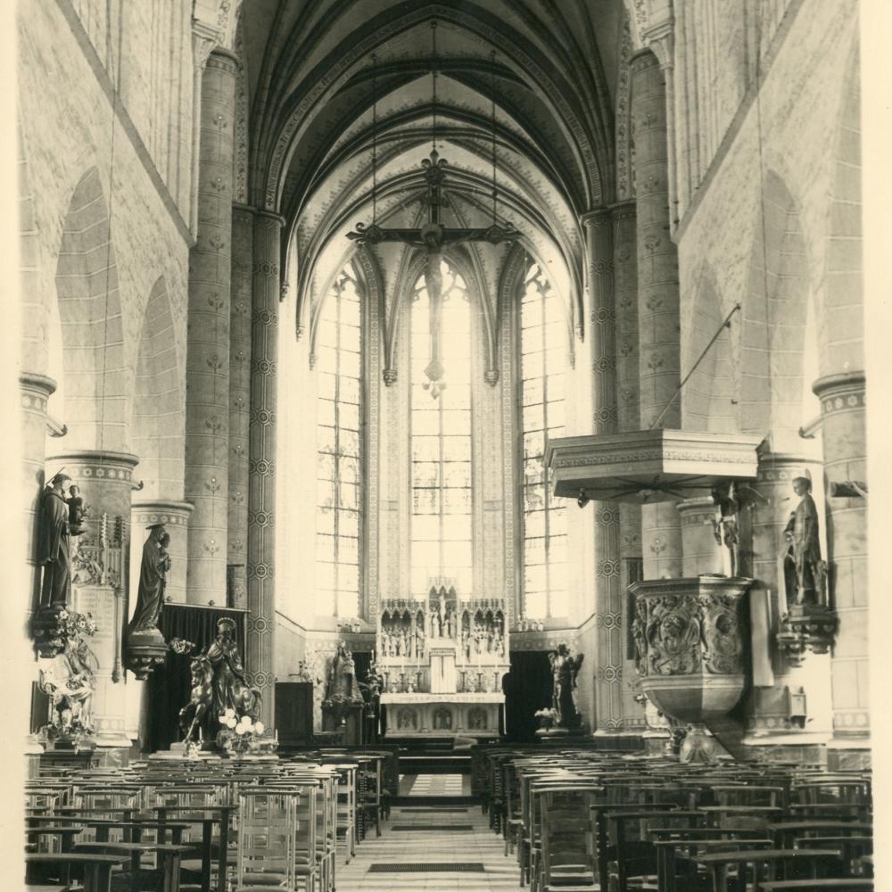 Sint-Andrieskerk En Toren
